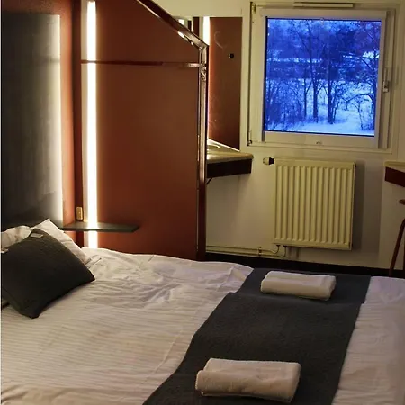 Drive Hotel