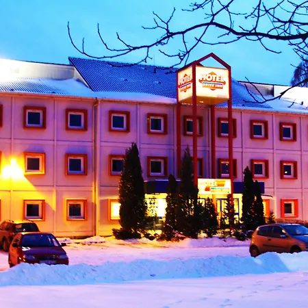Hotell Drive 3*