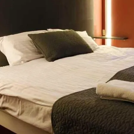 Drive Hotell 3*